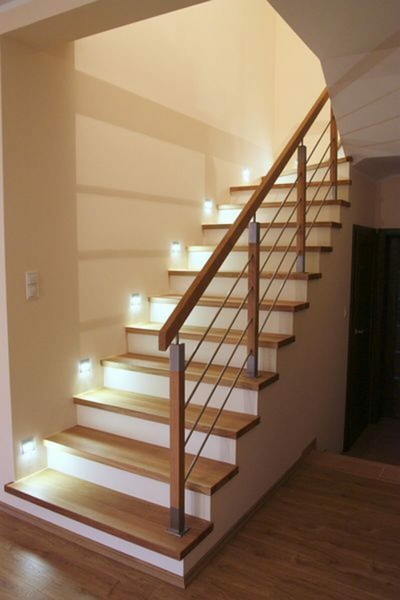 رف مخطئ وصف  LED lépcsővilágítás - Beépítési ötletek képekben