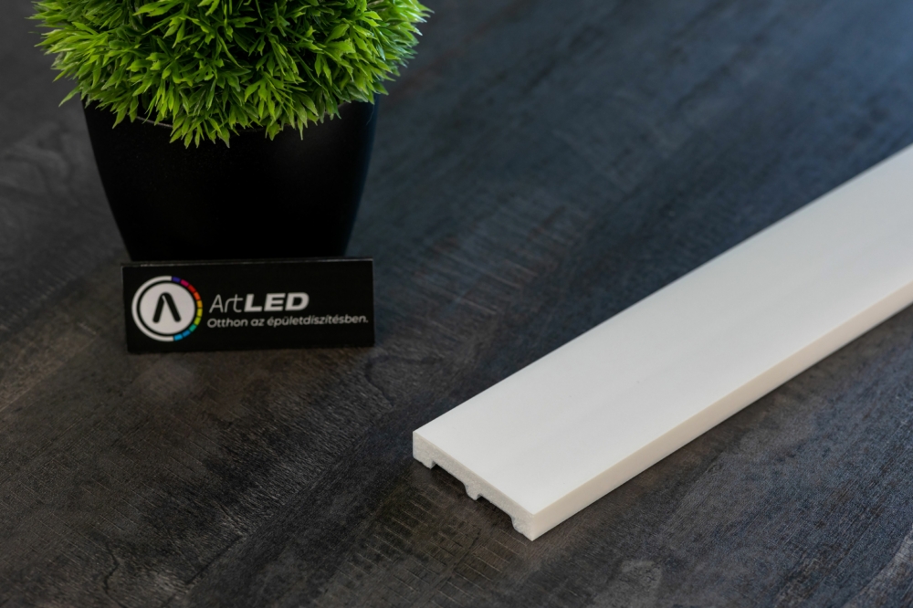 Image of Orac Decor SX157 lábazati/multifunkciós díszléc, 13 x 66 x 2000 mm