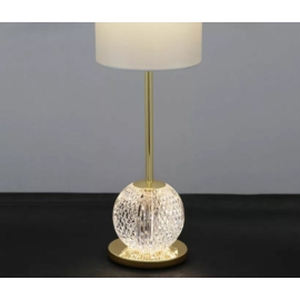 Nova Luce Brillante LED asztali lámpa arany