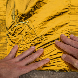 Kép 6/7 - ACOUSTIC Aquastop gold 2mm padlóalátét párazáró fóliával 3in1, 15m2