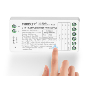 Kép 2/7 - MiLight FUT037W+ 3 az 1-ben LED vezérlő RGB, RGBW, RGB-CCT szalagokhoz, WIFI, 12A