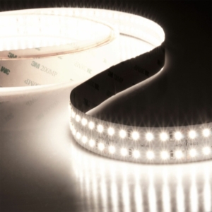 Kép 1/5 - ISOLED CRI940 flexibilis LED szalag, 24V, 30W, kétsoros, IP20, 4000K, 240 LED/m, 3000 lm, 5 méter