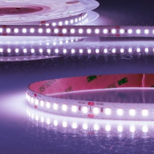 Kép 1/4 - ISOLED CRI Food flexibilis LED szalag, "Vegetable", 24V, 14.4W, IP54, 5000K, 130 LED/m