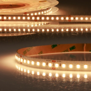 Kép 1/4 - ISOLED CRI Food flexibilis LED szalag, "Bread", 24V, 14.4W, IP54, 2700K, 130 LED/m, 5 méter