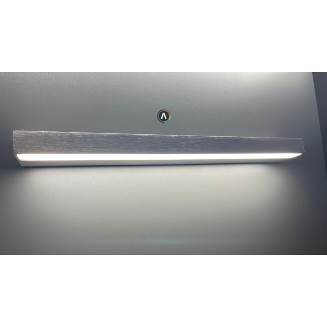 Strühm Cyber LED tükörmegvilágító lámpa, ezüst, 9 W, 4000K, 585 lumen, 40 cm (K)