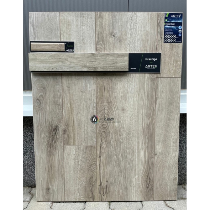 Arteo vízálló laminált padló 8mm XL 54820 Picos tölgy WR 129 cm x 28 cm